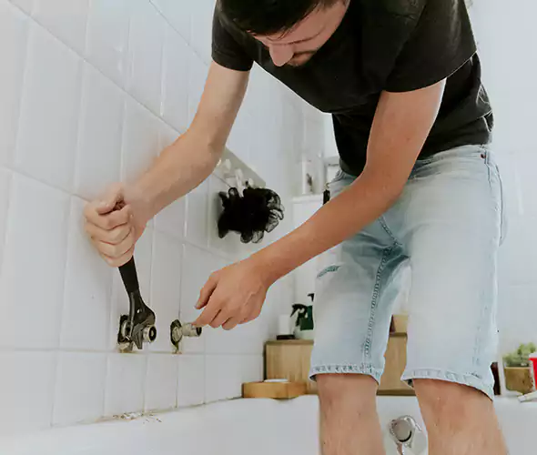 Affordable Bathtub Faucet Replacement in Escondido: Choose Experienced Local Technicians